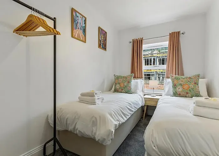 6 Escrick Street Beautiful 2-bed Flat In Close To Centre - Pass The Keys Appartement York