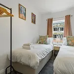 6 Escrick Street Beautiful 2-bed Flat In Close To Centre - Pass The Keys Apartment York