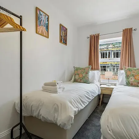 6 Escrick Street Beautiful 2-bed Flat In Close To Centre - Pass The Keys شقة يورك