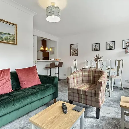 6 Escrick Street Beautiful 2-bed Flat In Close To Centre - Pass The Keys Γιορκ